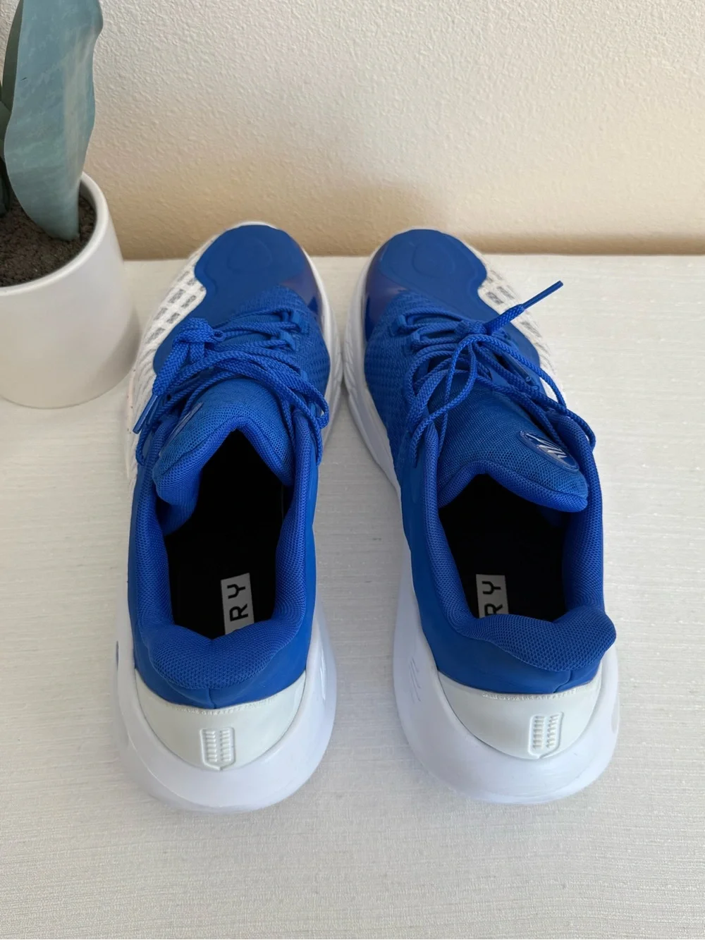 Under Armour lightweight play